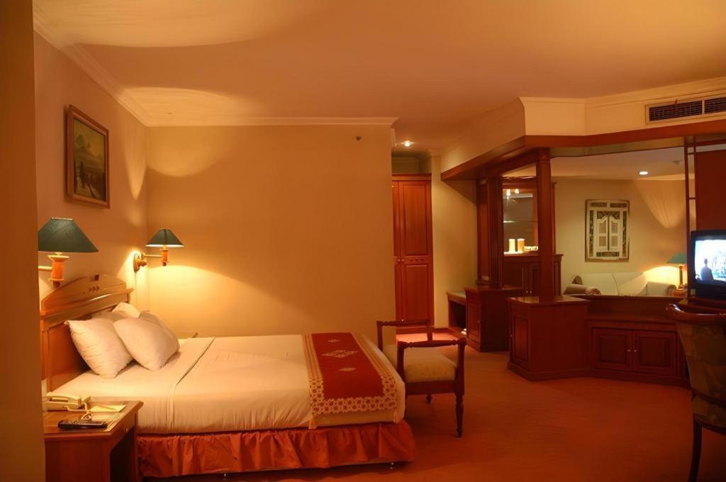Kedaton Hotel Bandung Exterior foto